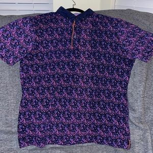 Mens casual short sleeve shirt size Large
